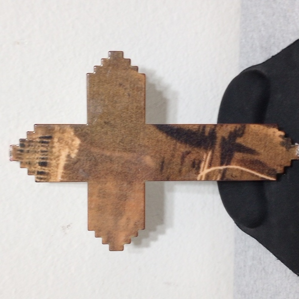 Cross Wall Hanger